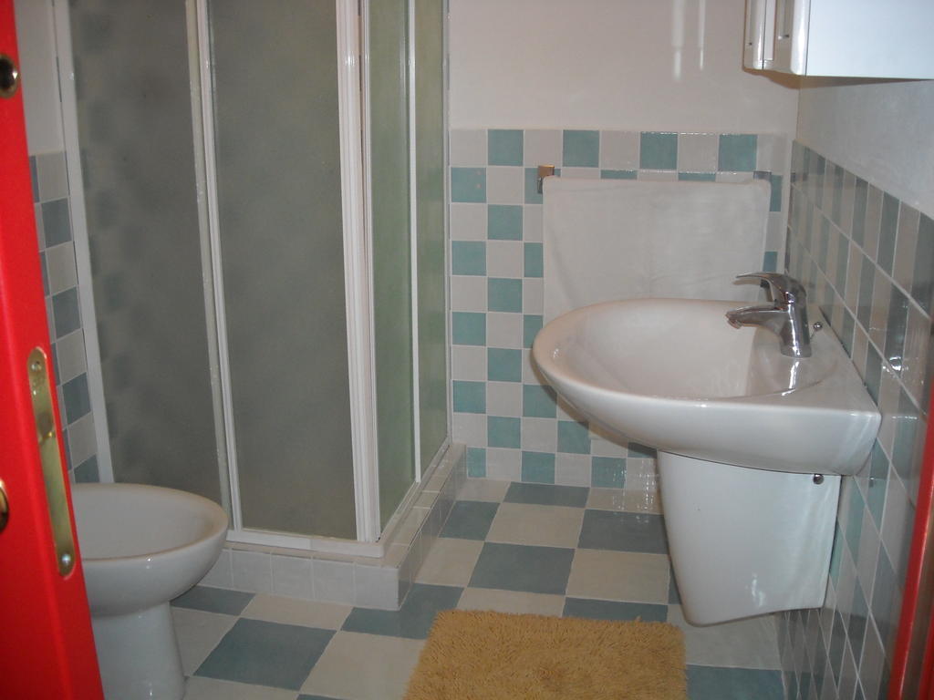 Torpè B&B I Mari الغرفة الصورة
